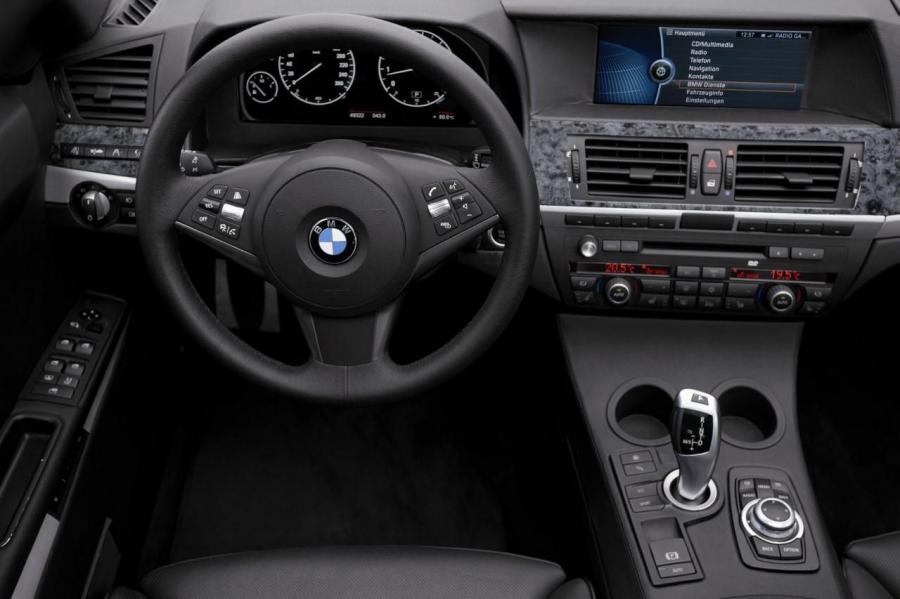  BMW 5-Series Touring 2010 года  (фото 74 из 75)